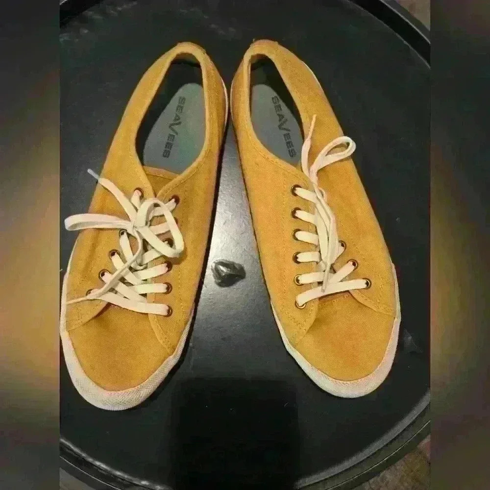 Seavees Women's SF Monterey Classic Lace Up Canvas Sneaker Yellow Size 11